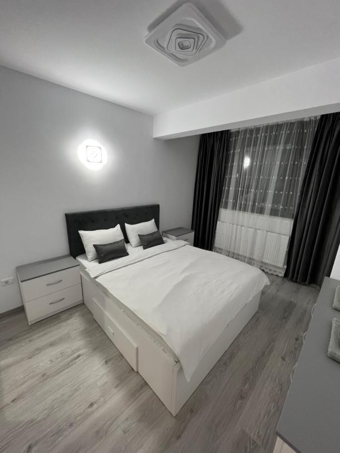 Sunny Accommodation Suceava Exterior foto